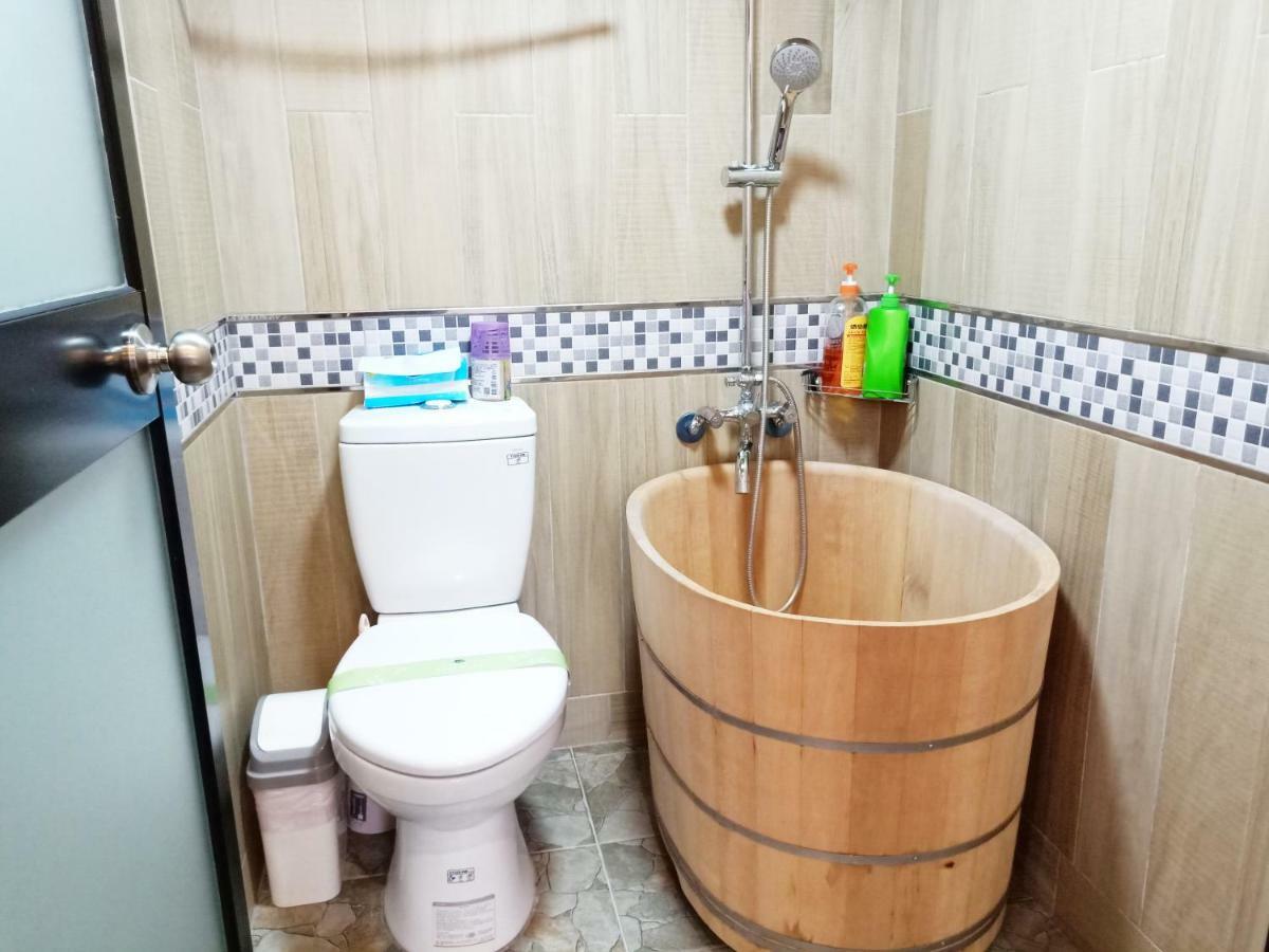 טאינאן Woju Homestay מראה חיצוני תמונה